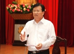 Bộ trưởng Xây dựng Trịnh Đình Dũng